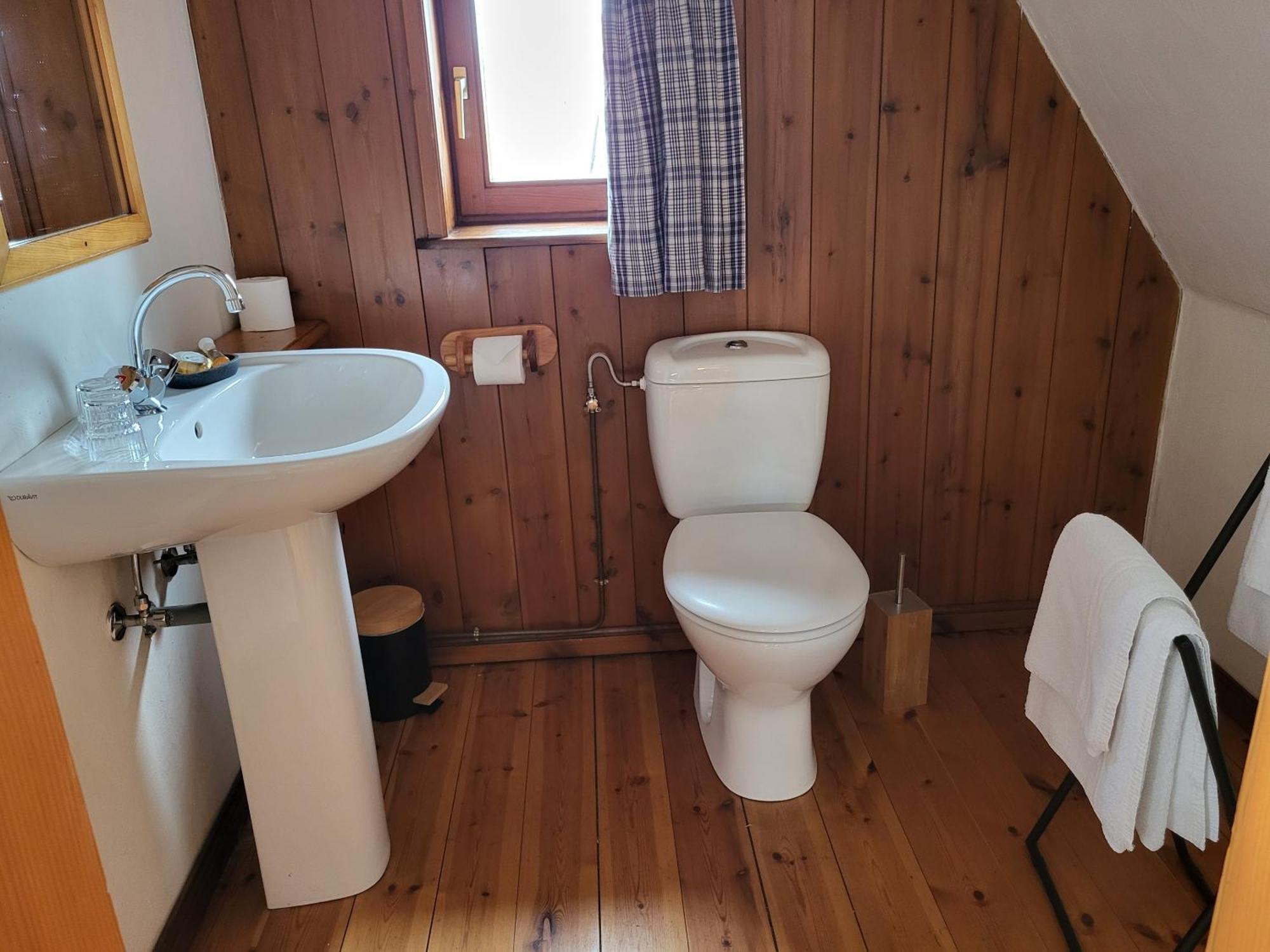 Le Gambrinus Chambres D'Hotes Et Restaurant ベーブレンハイム エクステリア 写真