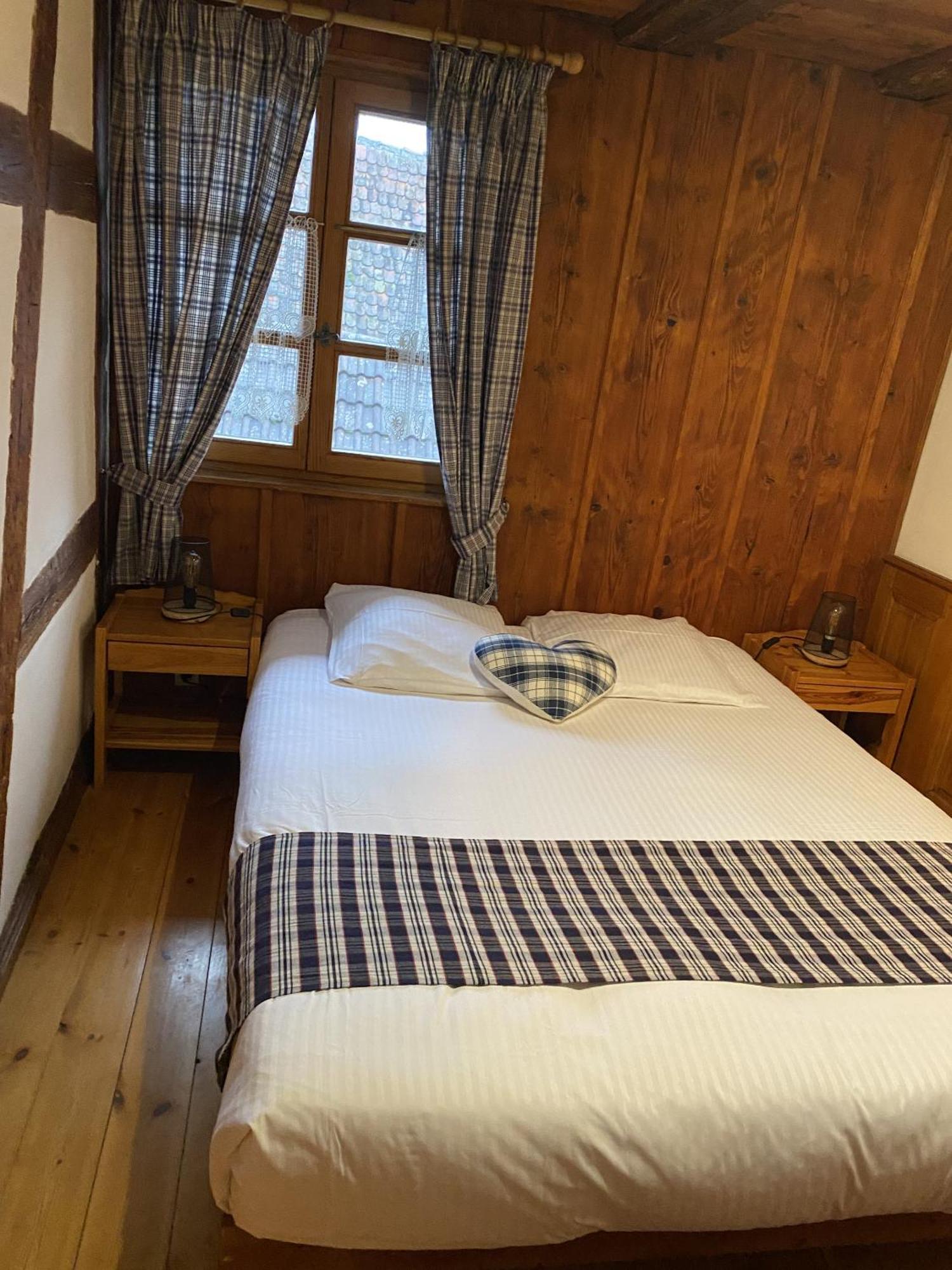 Le Gambrinus Chambres D'Hotes Et Restaurant ベーブレンハイム 部屋 写真